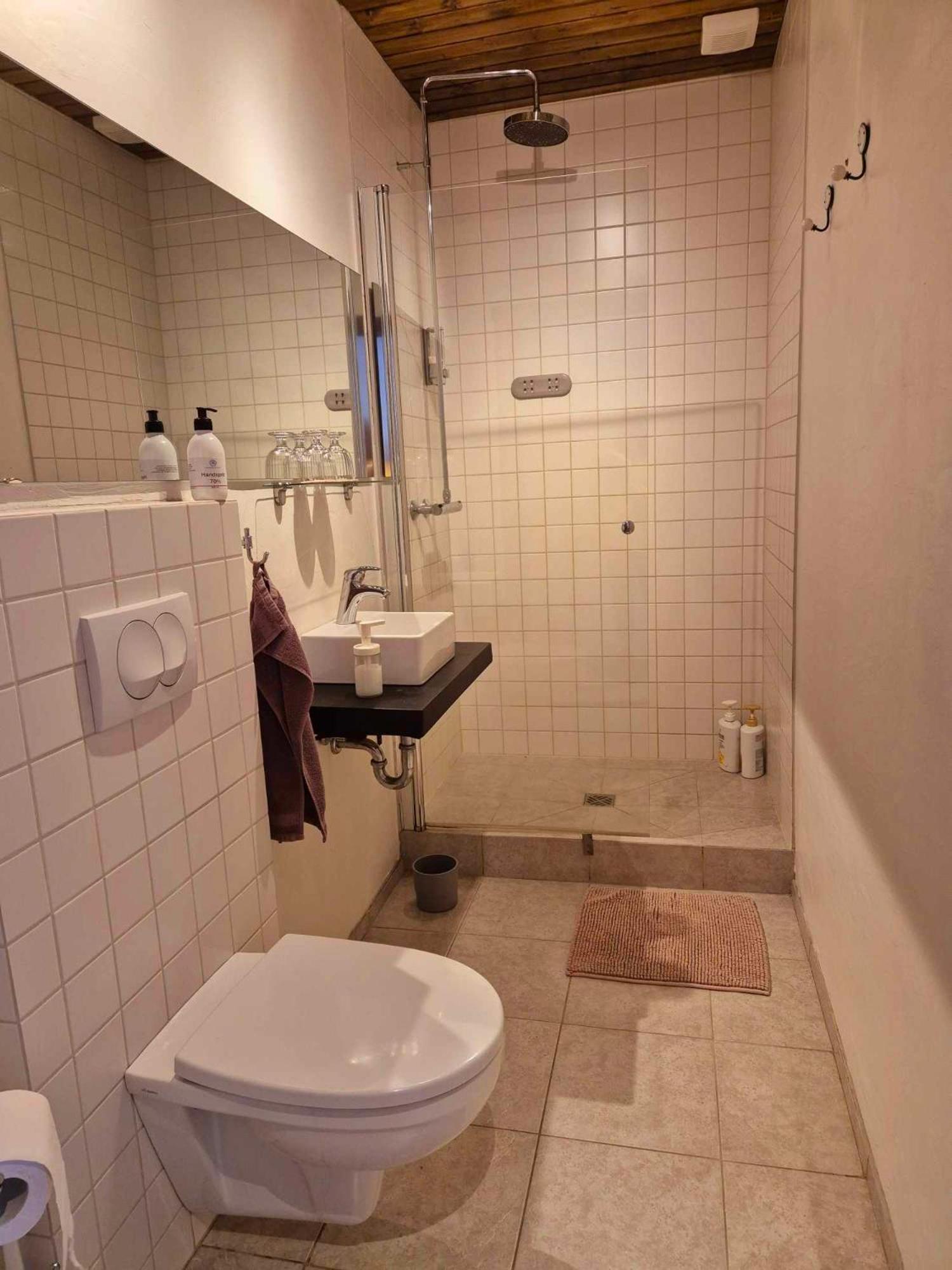 Beautiful Guestroom To Rent With A Mountain View Laugarvatn Dış mekan fotoğraf